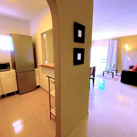 Tropicalidays Ocean Side Paraiso بلايا بارايسو