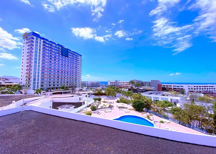 Tropicalidays Ocean Side Paraiso Apartment